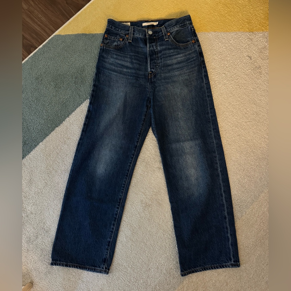Levi’s rib cage straight jeans